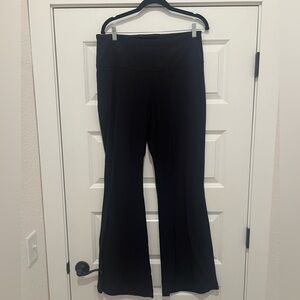 Groove Super-High-Rise Flared Pant Nulu